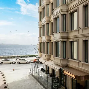Dream Karakoey Bosphorus Hotel Istanbul