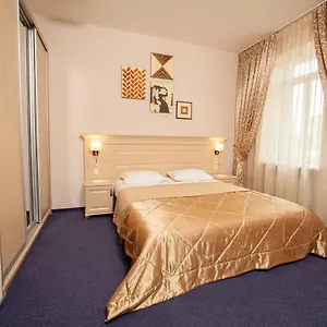 Hotel Mackintosh, Kyiv