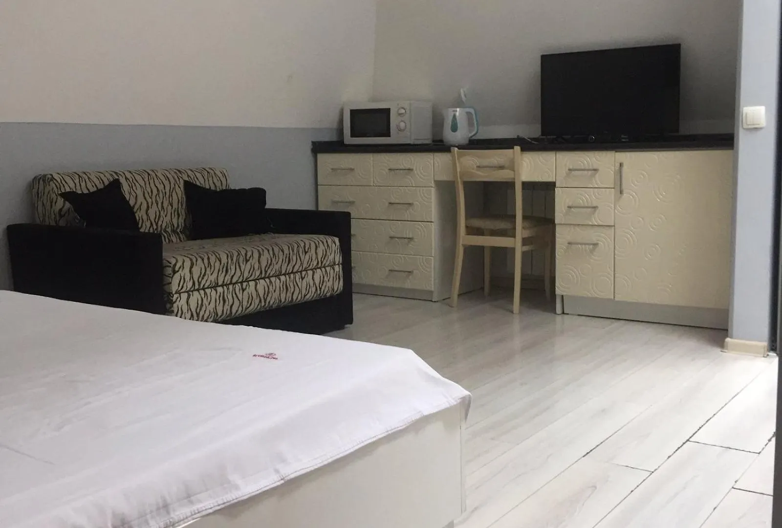 Best Season Apart Hotel Kyiv